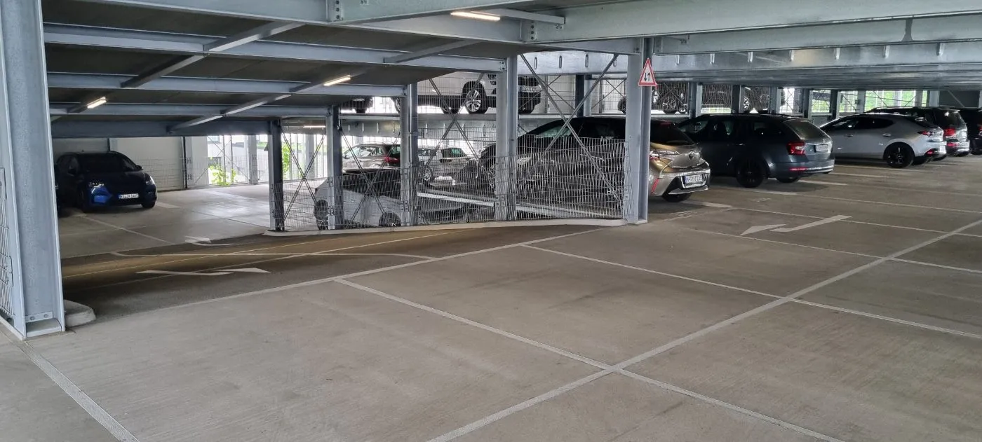 Flughafen Parkplatz DUS – DUS Parkhaus – Foto 2