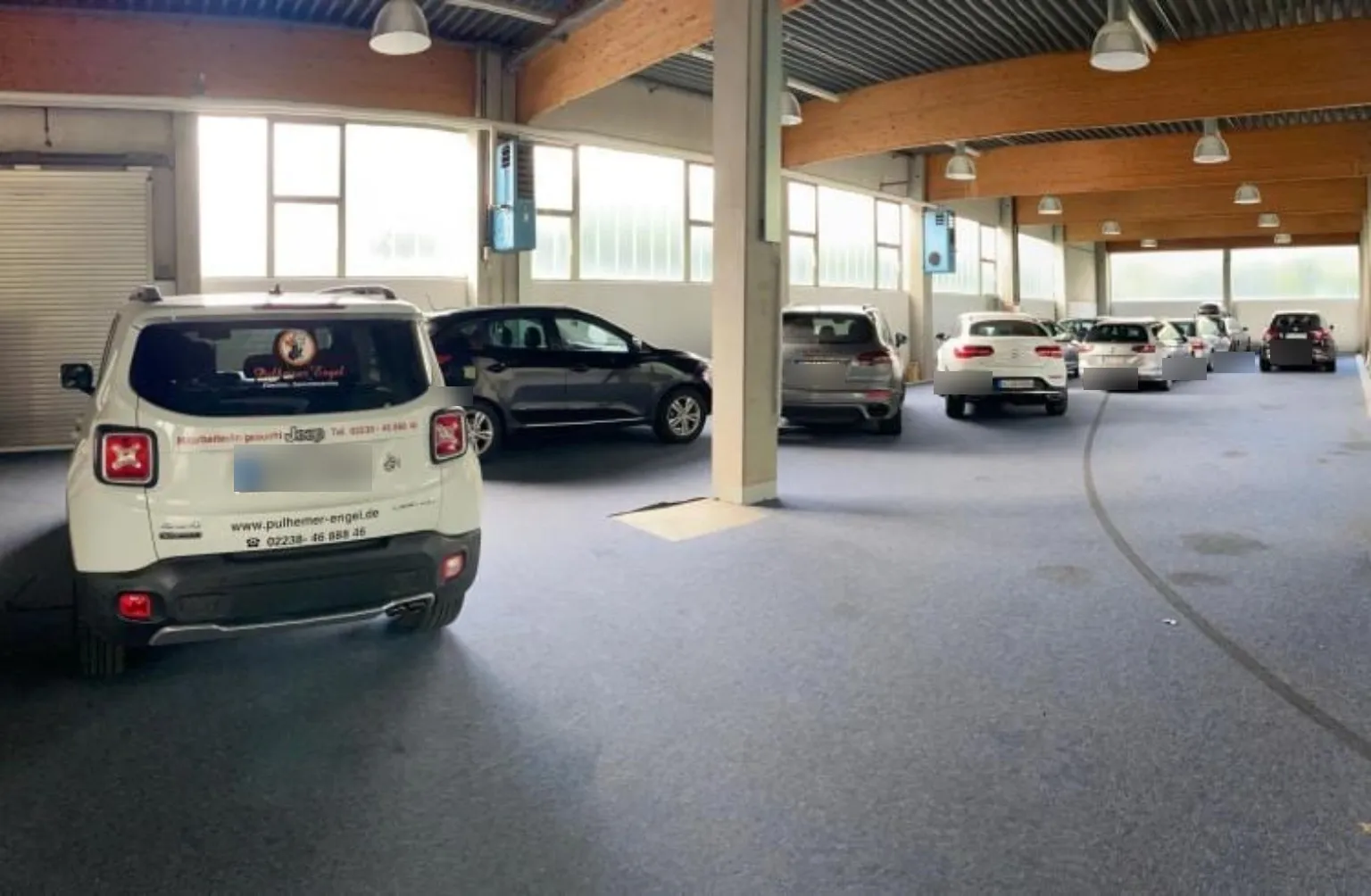 Journey first – Journey first – Parkhaus